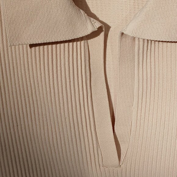 Sincerely Jules Light Beige Ribbed Sleeveless Collared V-Neck Vest As New Sz XL - Picture 2 of 6